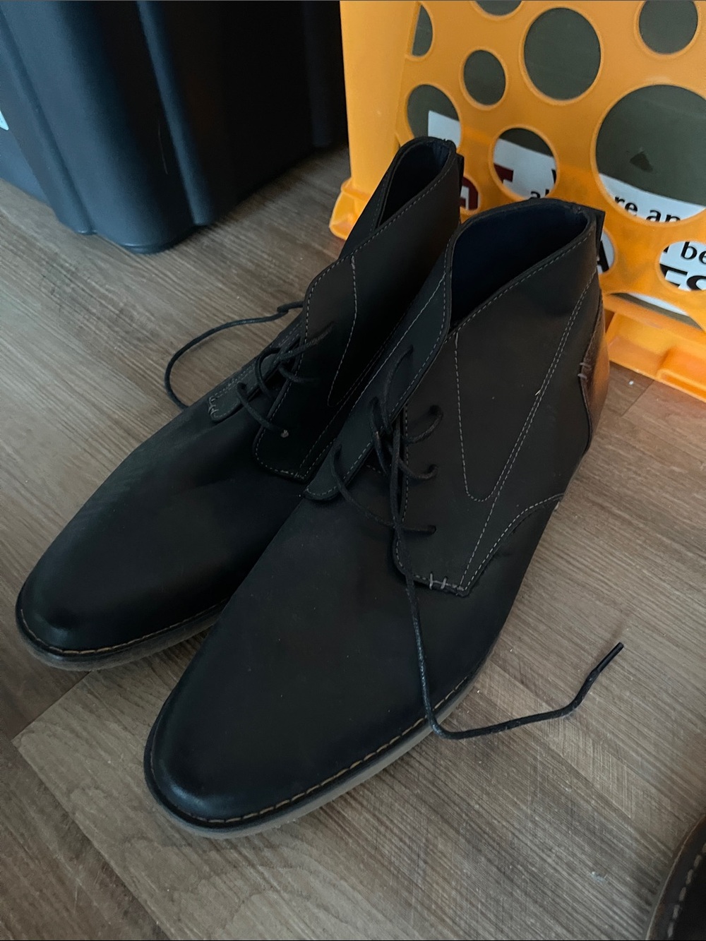 Deer Stags Men's Black Chukka Boots